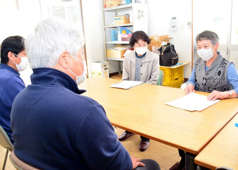 福祉・医療従事者に社会的検査の実施を 綾部市の市民団体「あやべPCR検査を求める会」 施設訪問し、要望聞き取り懇談 | 京都民報Web